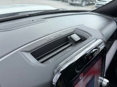 2026 RAM Ram 2500 RAM 2500 BLACK EXPRESS CREW CAB 4X4 6'4' BOX