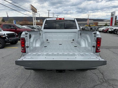 2026 RAM Ram 2500 RAM 2500 BLACK EXPRESS CREW CAB 4X4 6'4' BOX