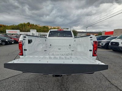 2027 RAM Ram 2500 RAM 2500 TRADESMAN CREW CAB 4X4 8' BOX