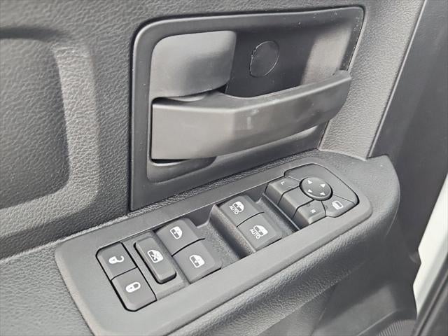 2027 RAM Ram 2500 RAM 2500 TRADESMAN CREW CAB 4X4 8' BOX