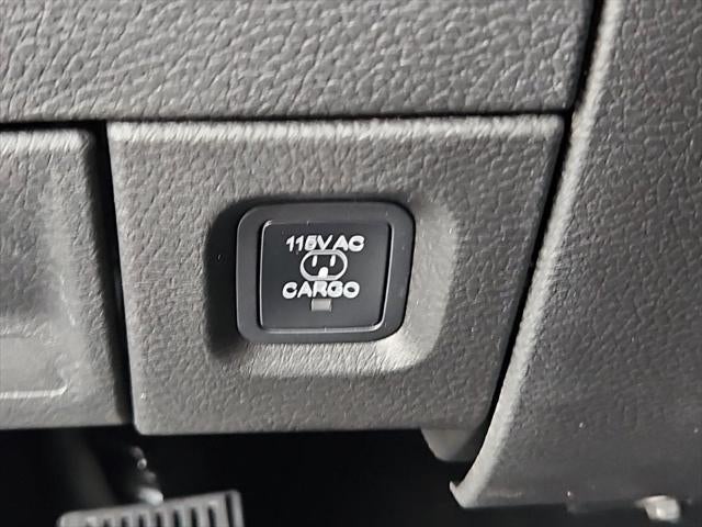 2027 RAM Ram 2500 RAM 2500 TRADESMAN CREW CAB 4X4 8' BOX