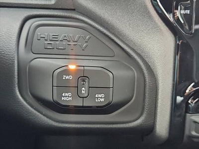 2027 RAM Ram 2500 RAM 2500 TRADESMAN CREW CAB 4X4 8' BOX