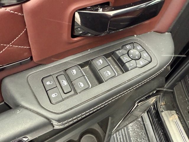 2025 RAM Ram 2500 RAM 2500 LIMITED CREW CAB 4X4 6'4' BOX