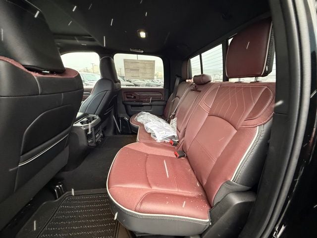 2025 RAM Ram 2500 RAM 2500 LIMITED CREW CAB 4X4 6'4' BOX