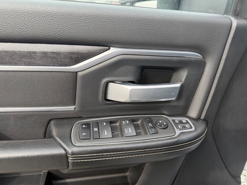 2024 RAM 3500 Big Horn Crew Cab 4x4 8' Box