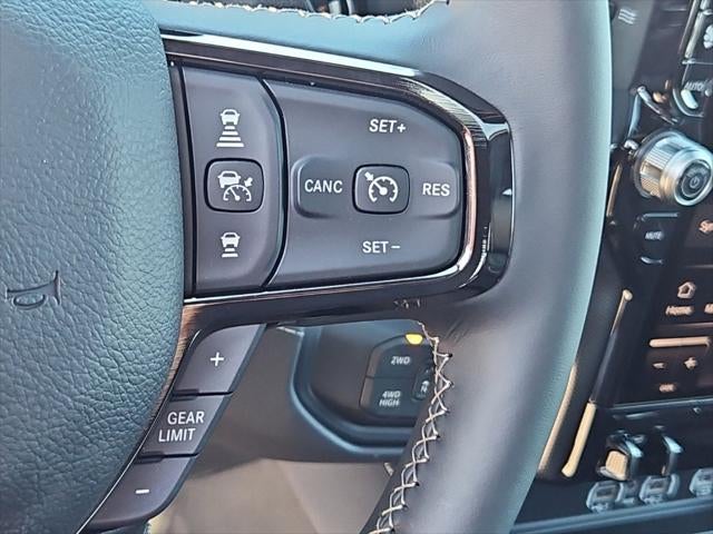 2027 RAM Ram 3500 RAM 3500 LIMITED CREW CAB 4X4 8' BOX