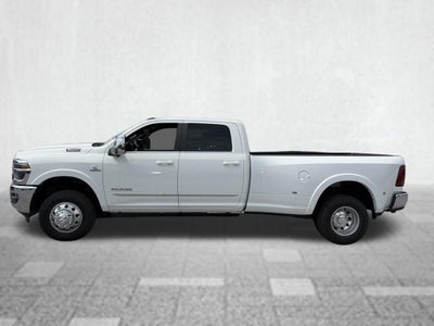 2026 RAM 3500 RAM 3500 LIMITED CREW CAB 4X4 8' BOX