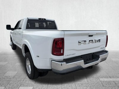 2026 RAM 3500 RAM 3500 LIMITED CREW CAB 4X4 8' BOX
