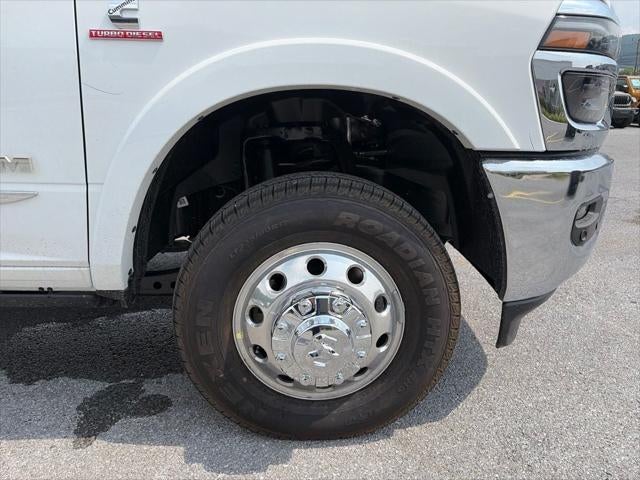 2026 RAM 3500 RAM 3500 LIMITED CREW CAB 4X4 8' BOX