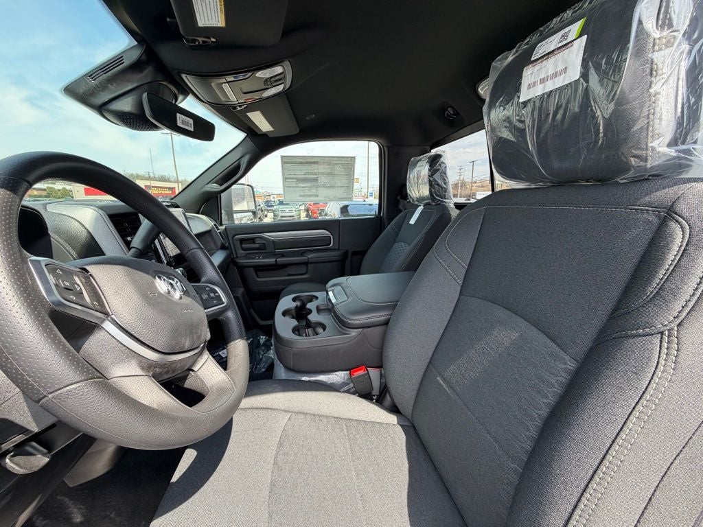 2026 RAM Ram 2500 RAM 2500 TRADESMAN REGULAR CAB 4X4 8' BOX