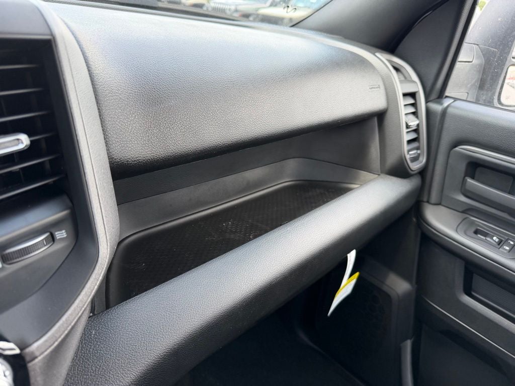 2026 RAM Ram 2500 RAM 2500 TRADESMAN REGULAR CAB 4X4 8' BOX