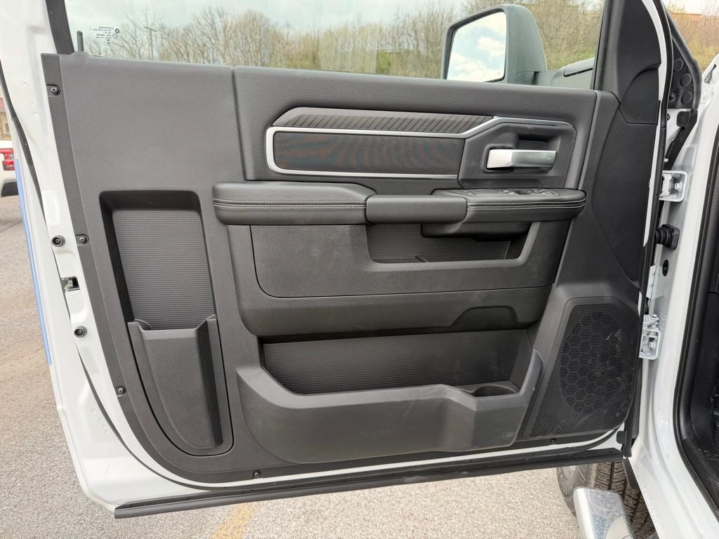 2026 RAM Ram 2500 RAM 2500 BIG HORN REGULAR CAB 4X4 8' BOX