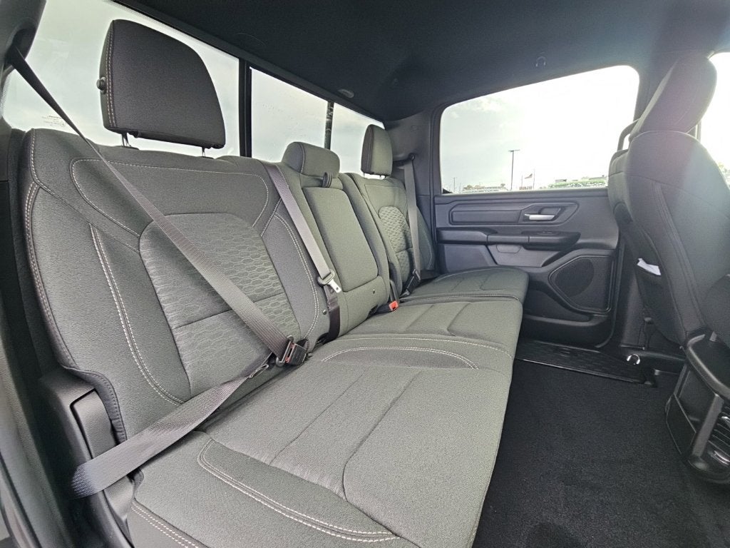 2027 RAM Ram 1500 RAM 1500 WARLOCK CREW CAB 4X4 5'7' BOX