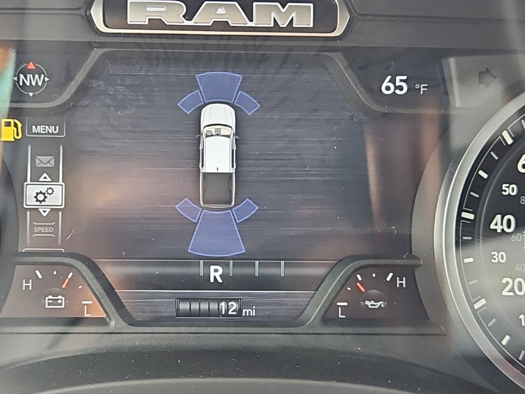 2027 RAM Ram 1500 RAM 1500 WARLOCK CREW CAB 4X4 5'7' BOX