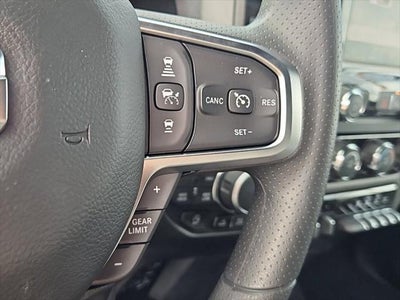 2027 RAM Ram 1500 RAM 1500 WARLOCK CREW CAB 4X4 5'7' BOX