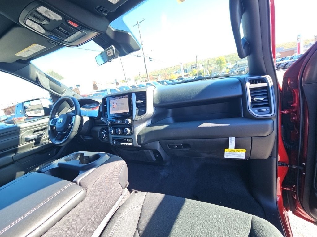 2027 RAM Ram 1500 RAM 1500 WARLOCK CREW CAB 4X4 5'7' BOX