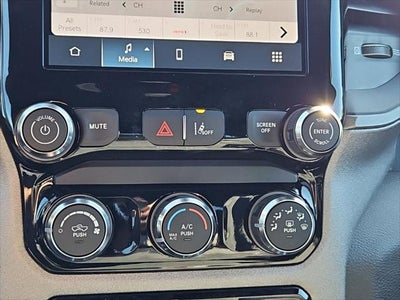 2027 RAM Ram 1500 RAM 1500 WARLOCK CREW CAB 4X4 5'7' BOX