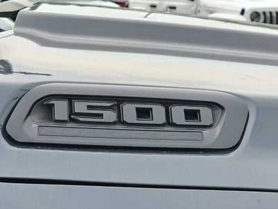 2026 RAM 1500 RAM 1500 EXPRESS CREW CAB 4X4 5'7' BOX