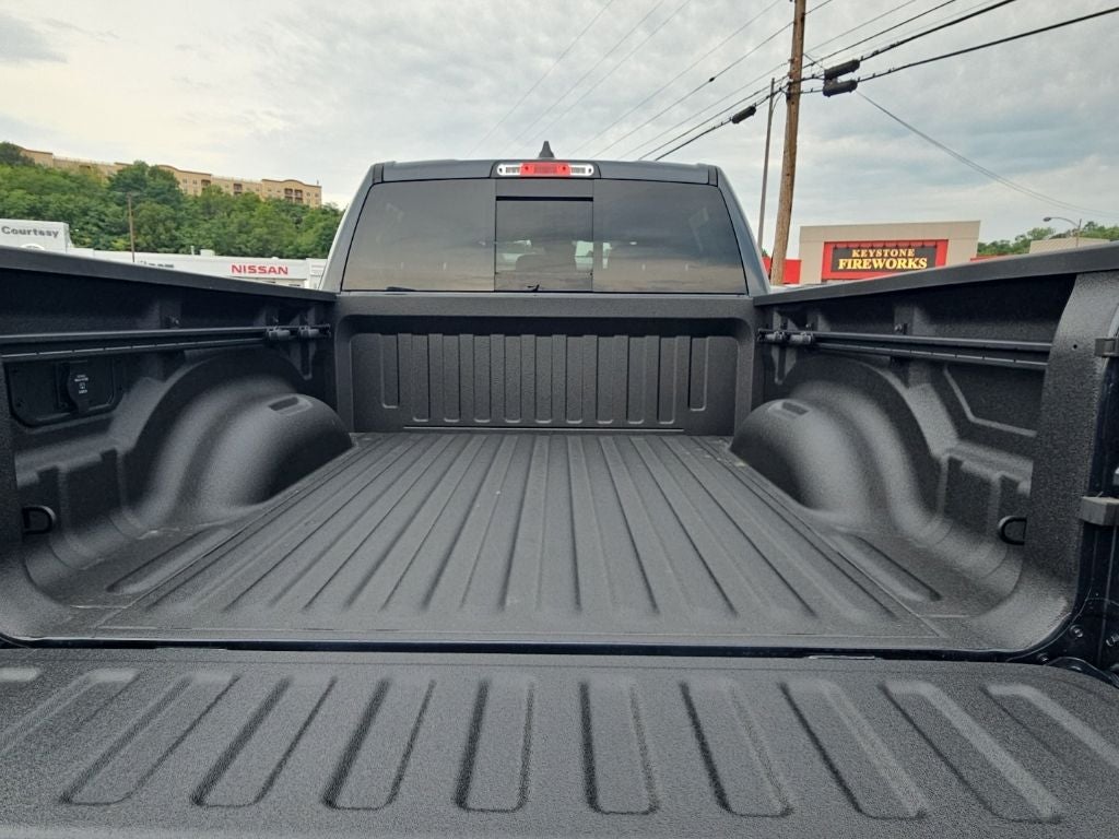 2026 RAM 1500 RAM 1500 EXPRESS CREW CAB 4X4 5'7' BOX
