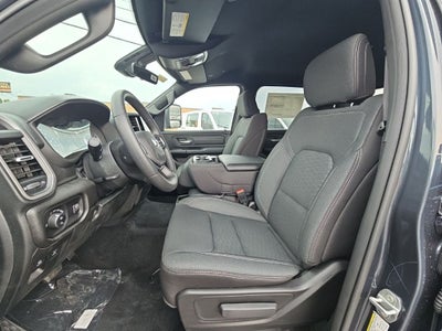2026 RAM 1500 RAM 1500 EXPRESS CREW CAB 4X4 5'7' BOX