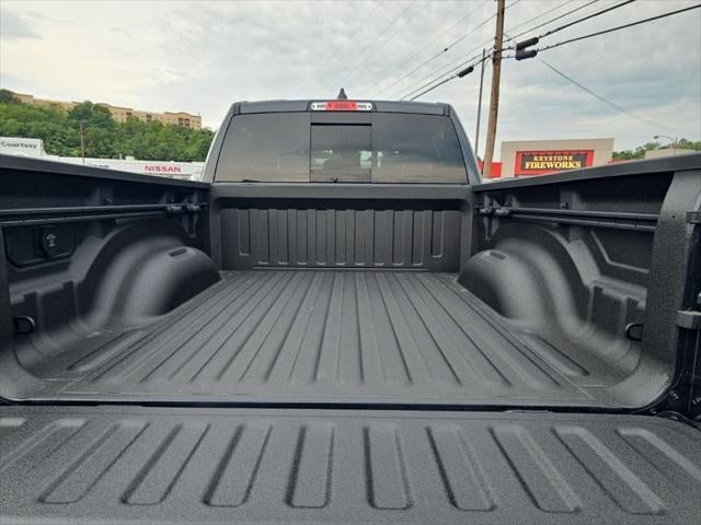 2026 RAM 1500 RAM 1500 EXPRESS CREW CAB 4X4 5'7' BOX