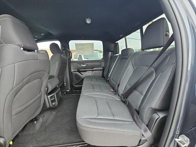 2026 RAM 1500 RAM 1500 EXPRESS CREW CAB 4X4 5'7' BOX