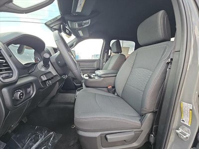 2027 RAM Ram 2500 RAM 2500 BLACK EXPRESS CREW CAB 4X4 6'4' BOX