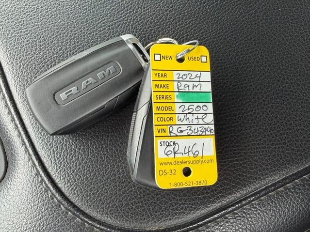 2024 RAM 2500 Big Horn Crew Cab 4x4 6'4' Box