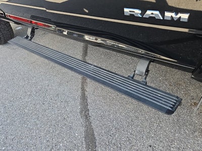 2022 RAM 2500 Laramie Crew Cab 4x4 6'4' Box