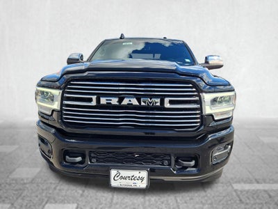 2022 RAM 2500 Laramie Crew Cab 4x4 6'4' Box