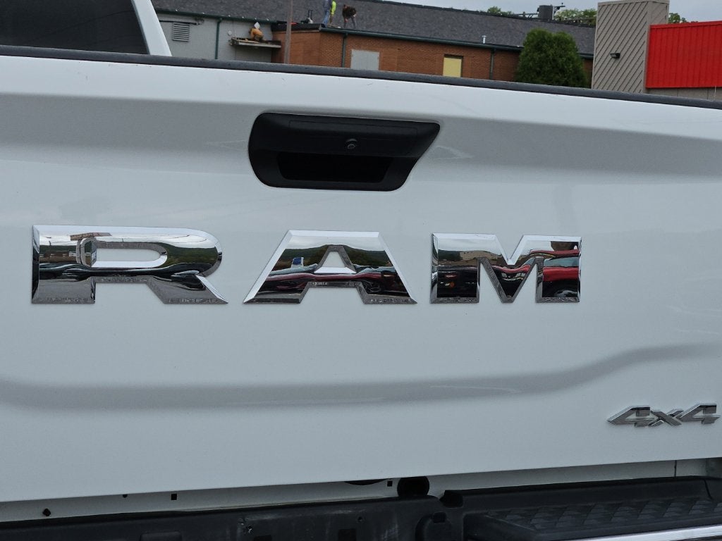 2026 RAM 2500 Big Horn Crew Cab 4x4 8' Box