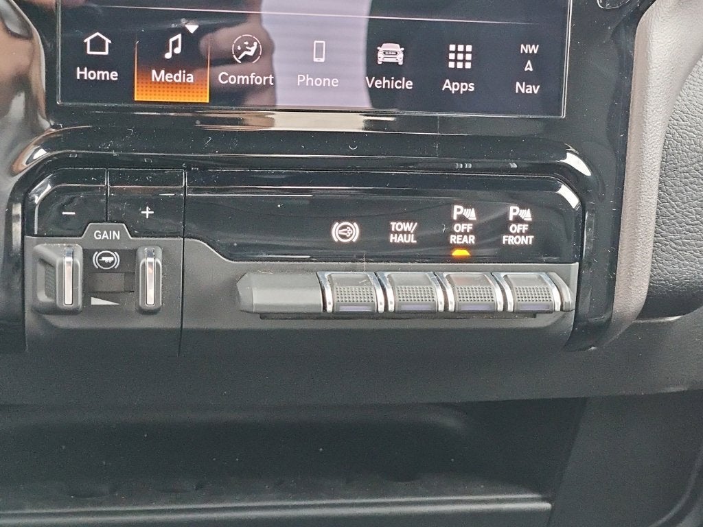 2026 RAM 2500 Big Horn Crew Cab 4x4 8' Box