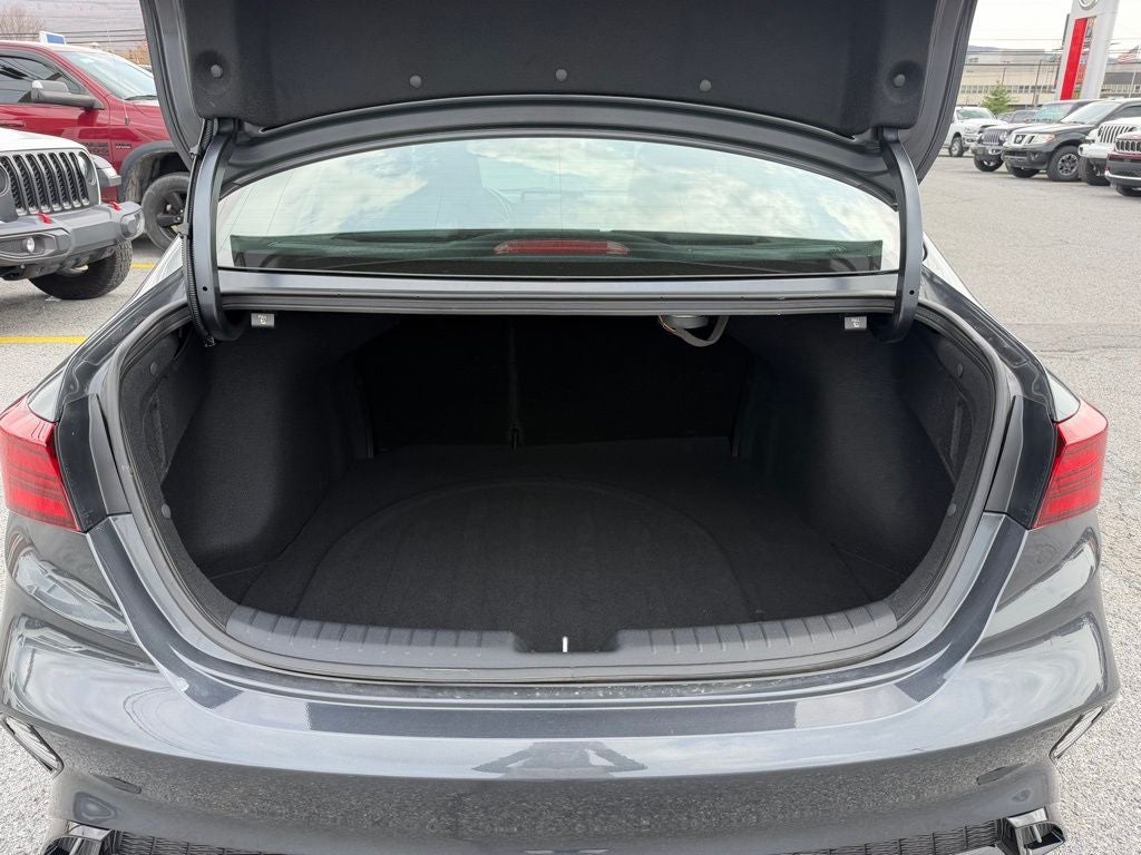 2024 Kia Forte GT-Line