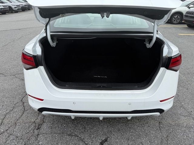 2022 Nissan Sentra SV Xtronic CVT