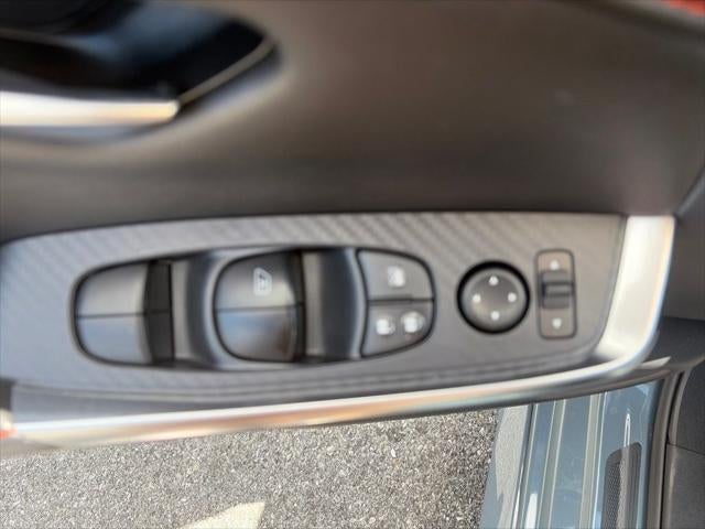 2024 Nissan Sentra SR Xtronic CVT