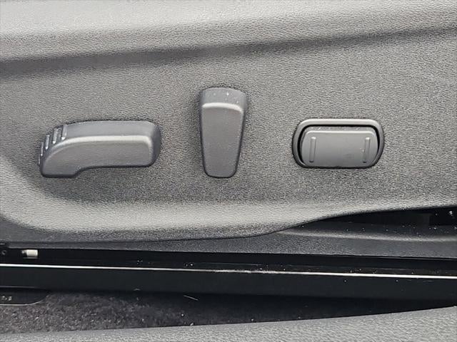 2024 Nissan Sentra SR Xtronic CVT