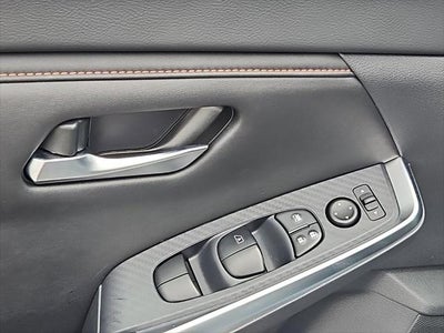 2024 Nissan Sentra SR Xtronic CVT