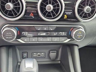 2024 Nissan Sentra SR Xtronic CVT
