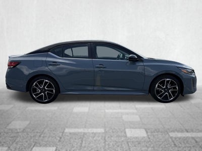 2024 Nissan Sentra SR Xtronic CVT