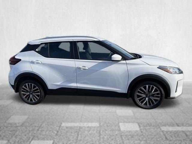 2024 Nissan Kicks SV Xtronic CVT