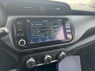 2024 Nissan Kicks SV Xtronic CVT