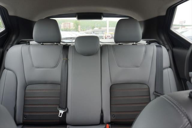 2023 Nissan Kicks SR Xtronic CVT
