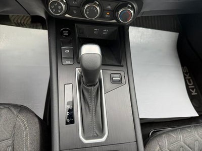 2025 Nissan Kicks SV FWD