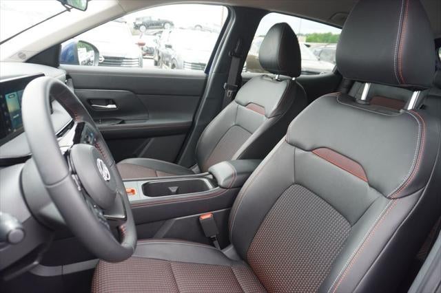 2025 Nissan Kicks SR Intelligent AWD