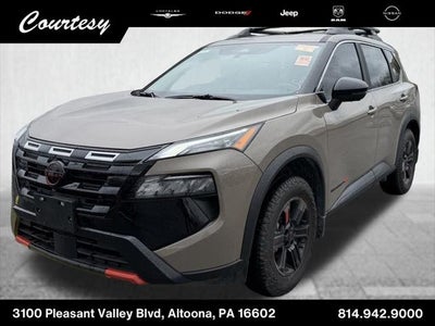 2025 Nissan Rogue Rock Creek