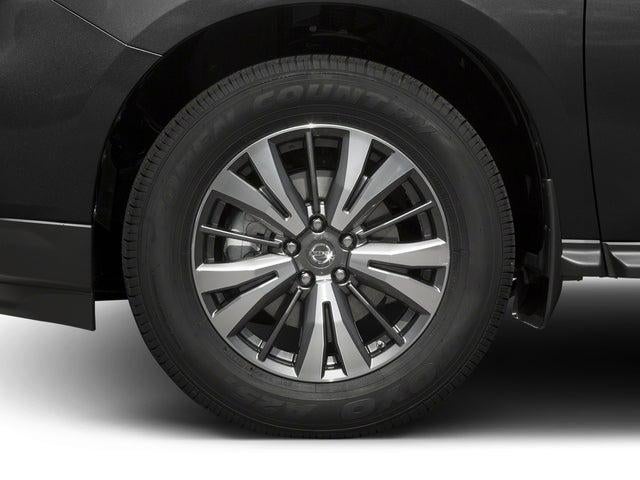 2018 Nissan Pathfinder SV