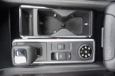 2025 Nissan Pathfinder SV 4WD