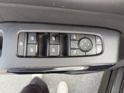 2023 Nissan Pathfinder SV 4WD