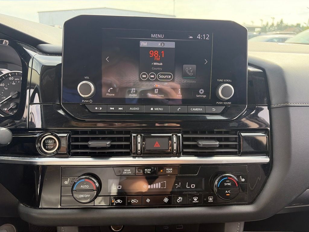 2023 Nissan Pathfinder SV 4WD