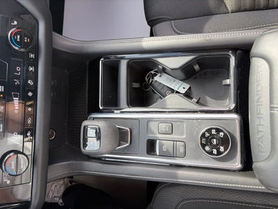 2023 Nissan Pathfinder SV 4WD